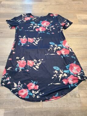 Unknown brand xl women's navy blue and floral lightweight dress with pockets